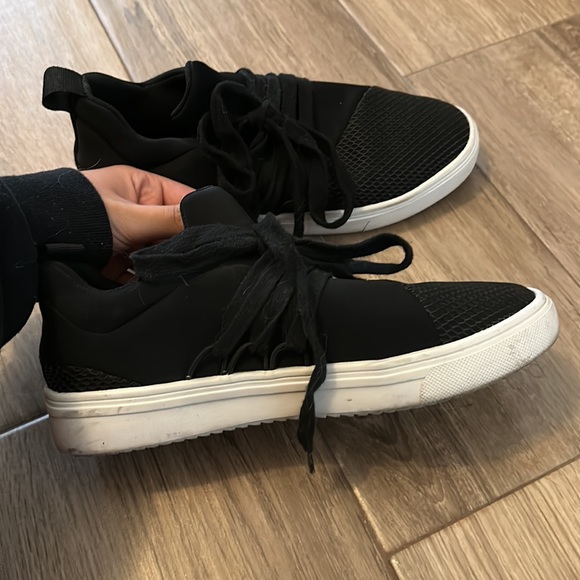 Steve Madden sneakers - Picture 3 of 5